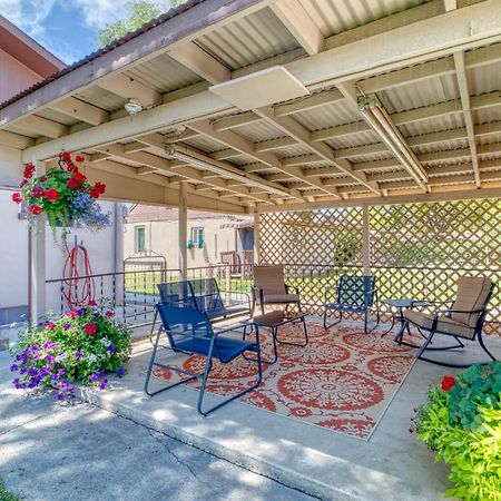 Апартаменты Great Find! Downtown Oasis With Office Setup Туин-Фолс Экстерьер фото